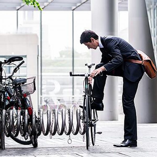 OFEREÇA ESTACIONAMENTO DE BICICLETAS E ATRAIA MAIS CONSUMIDORES